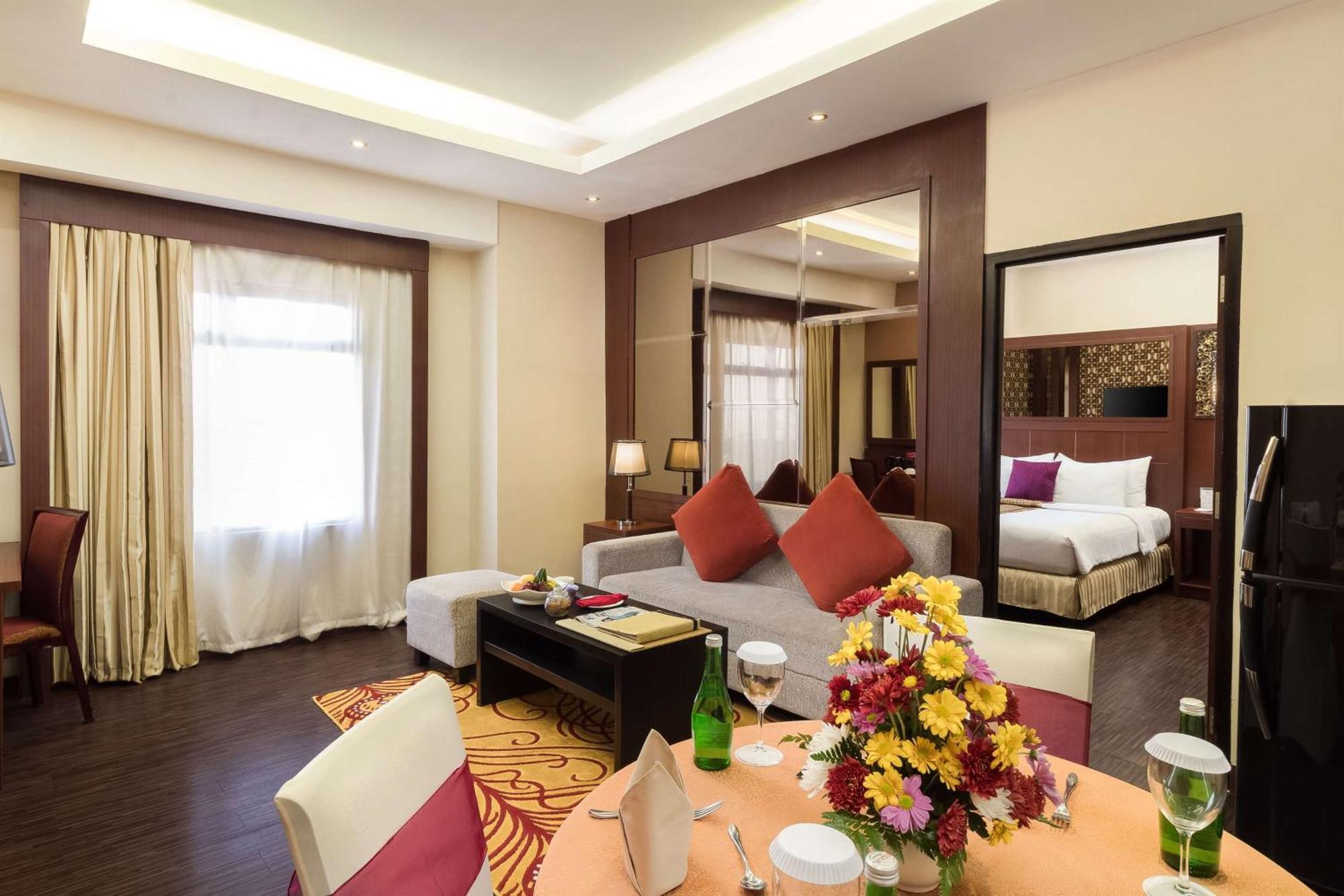 Western Hotel Makassar